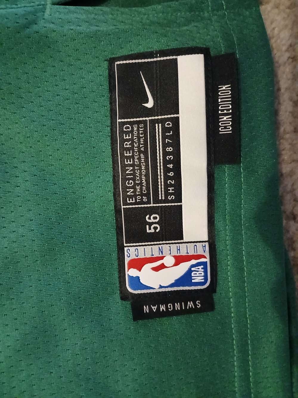 NBA Boston Celtics Jaylen Brown Jersey- XXL - Picture 5 of 7